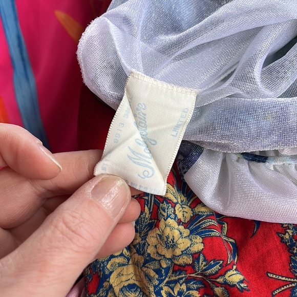 Vintage Night gown 🌈 - Picture 6 of 7